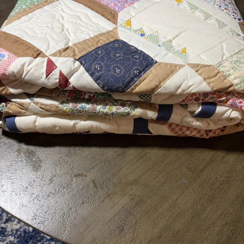 AMERICAN PACIFIC hand quilted Patchwork Quilt Country Classics Twin 66 X 86